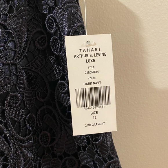 TAHARI 2-piece suit, navy, rhinestone accent button, lace skirt, size 12, NWT - Picture 7 of 9